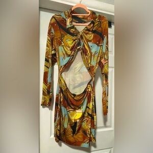 Pretty Little Thing Open Front dress